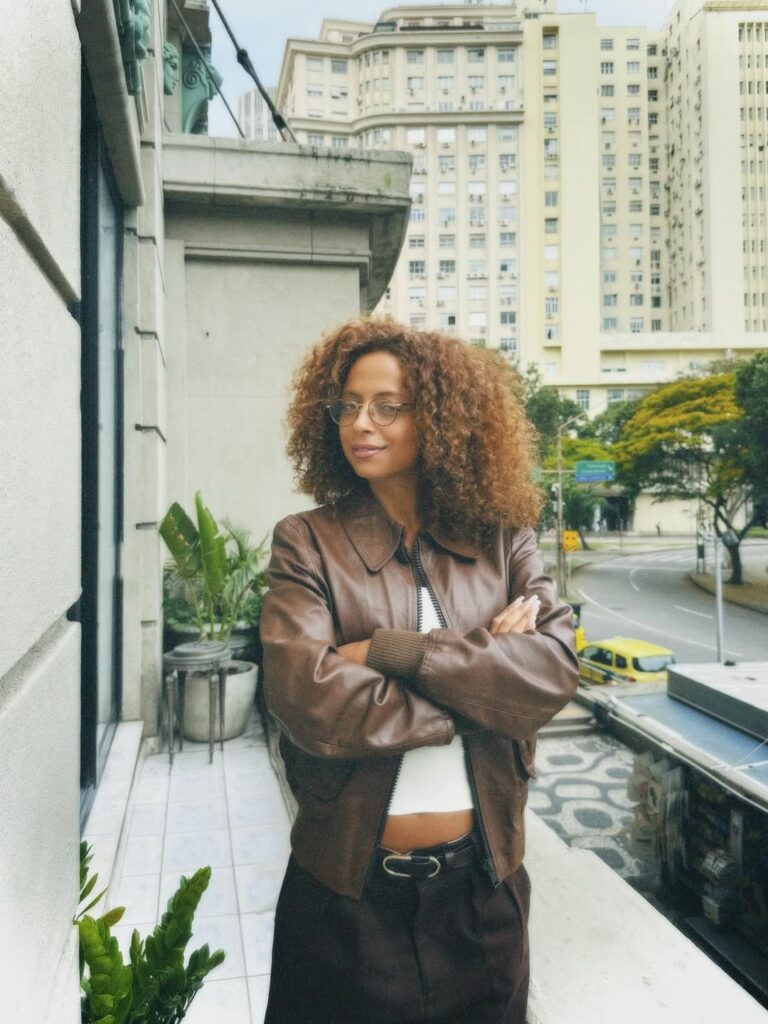 Armacoes de oculos femininas 5jan camposroberta