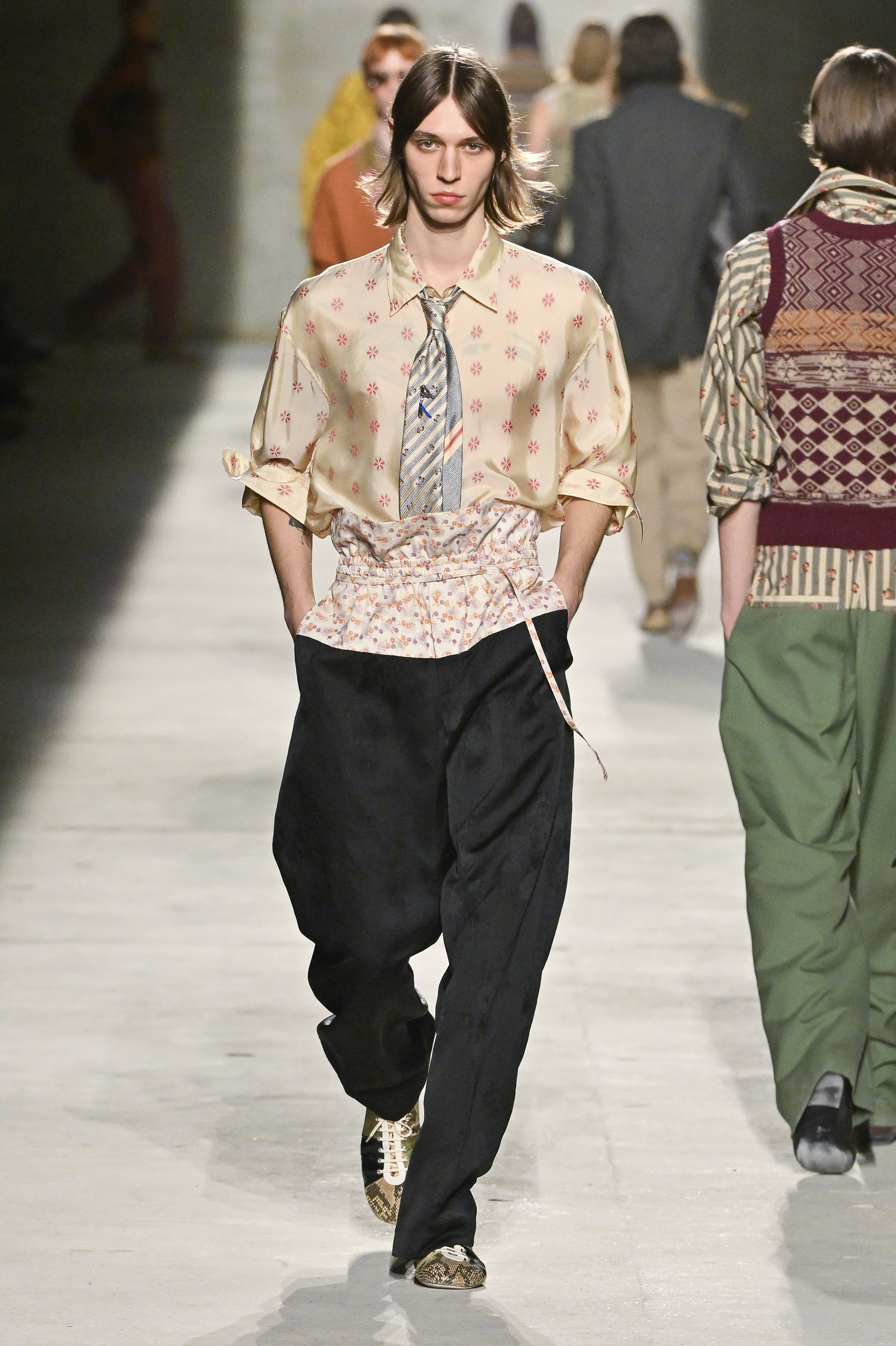 Dries Van Noten, inverno 2026 masculino - ELLE Brasil
