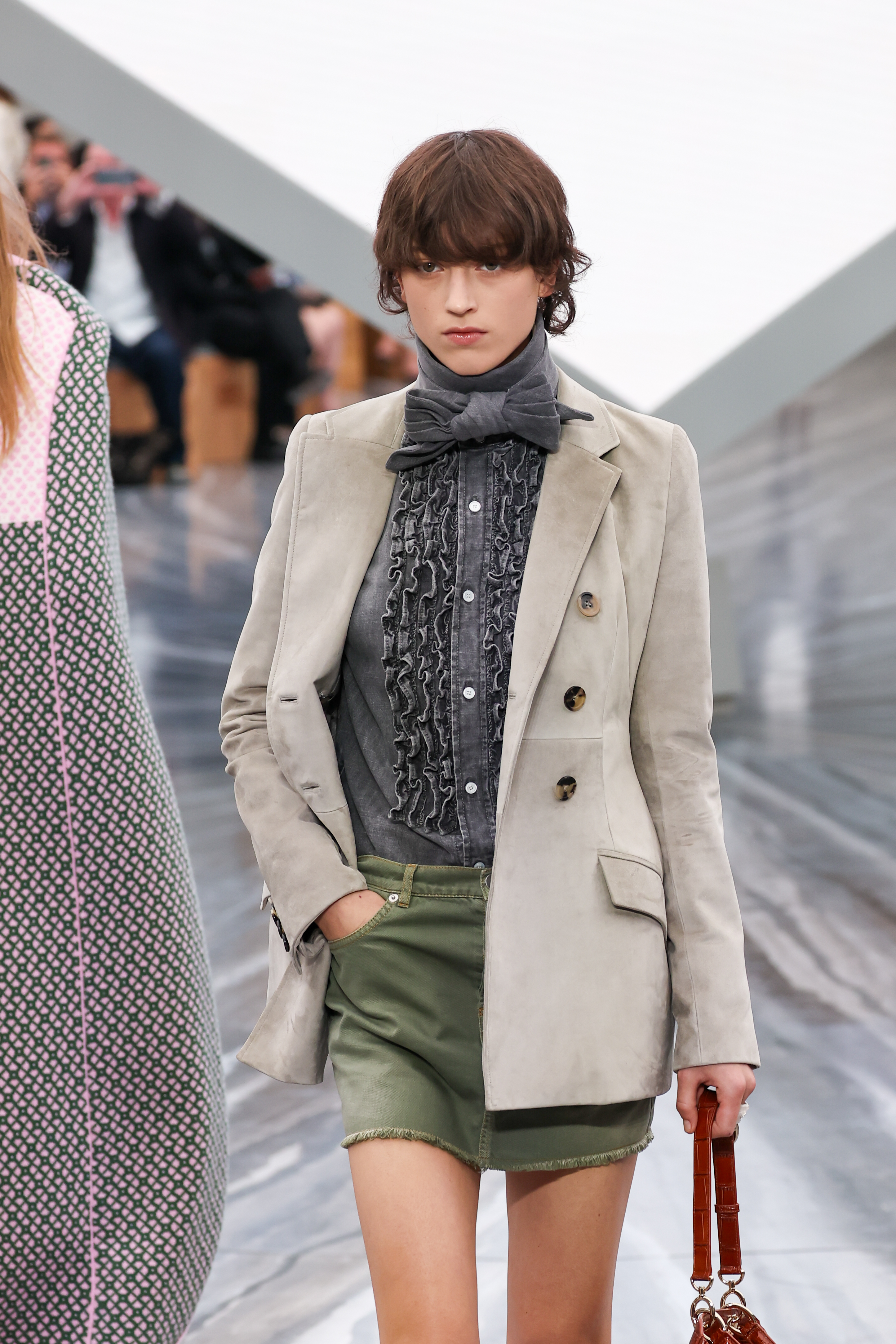 looks com saia jeans 8