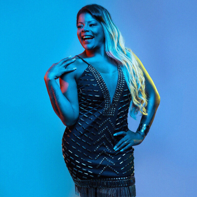 Tati Quebra Barraco: “Sempre fui fiel à minha arte e a mim mesma” Tati Quebra Barraco