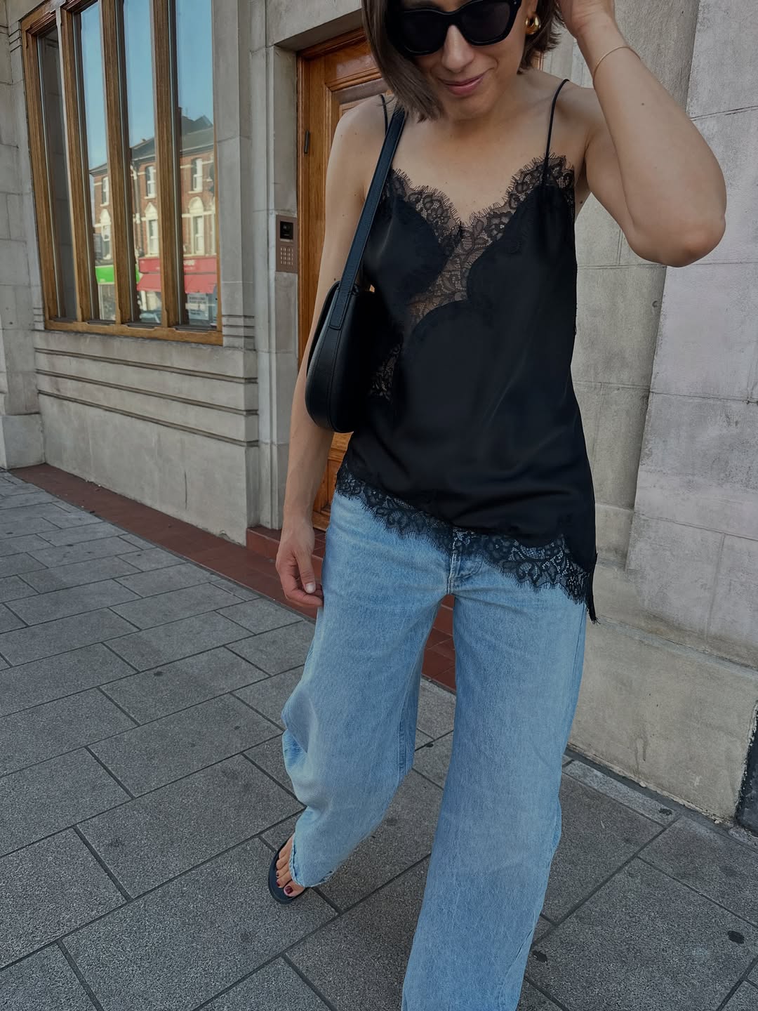 looks blusa de cetim com renda