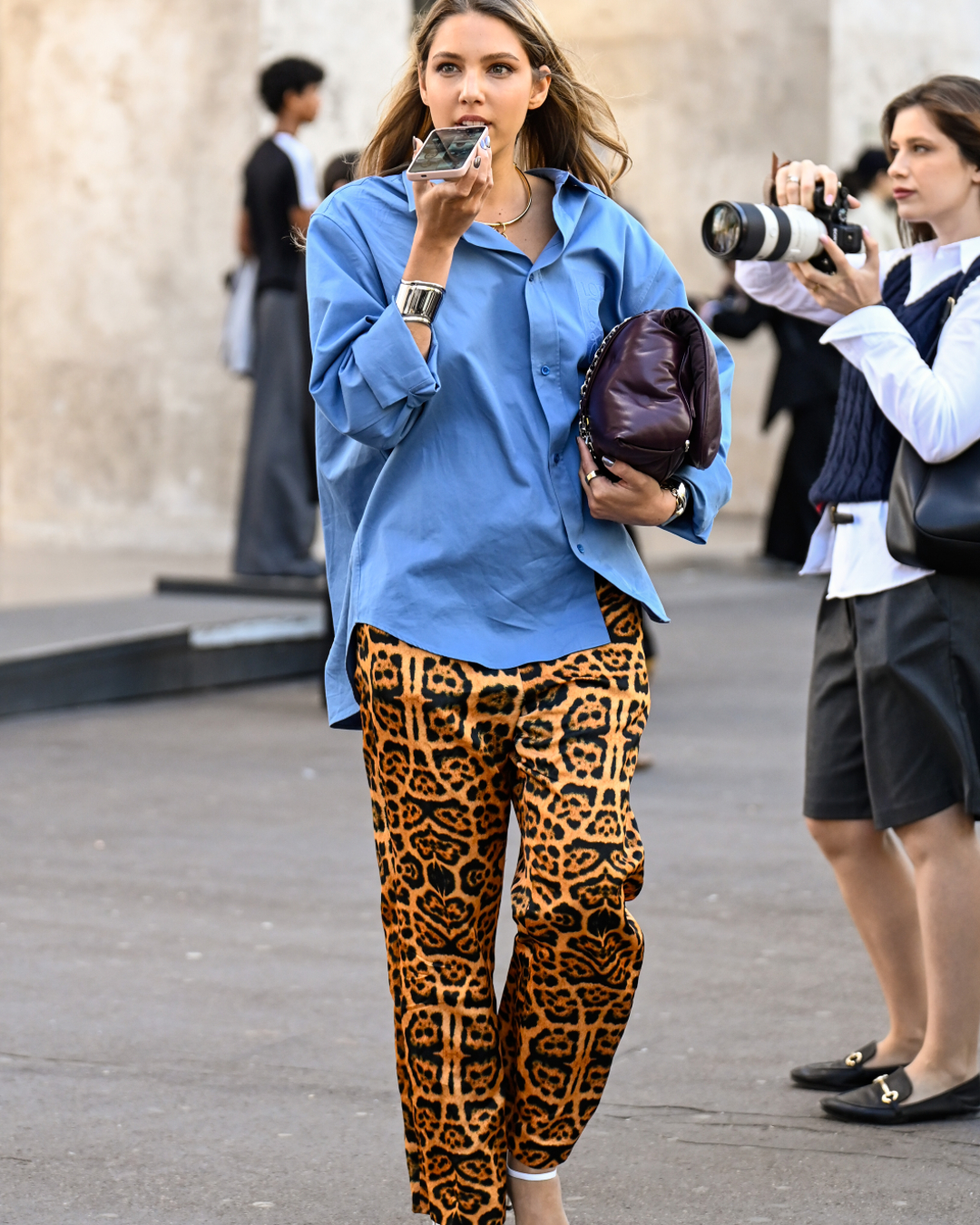 look calça de animal print