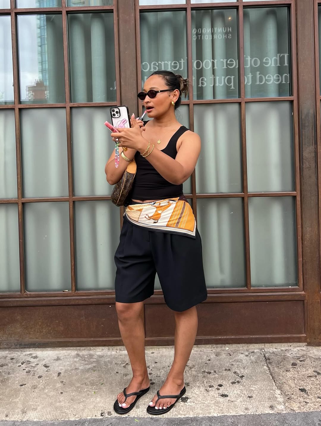 como usar lenço na cintura