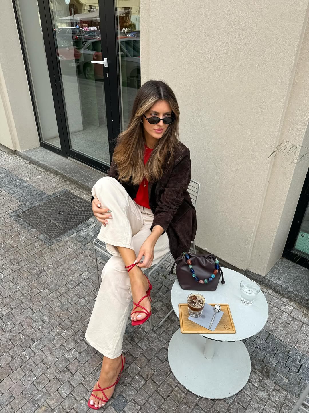 looks com sandália de amarração