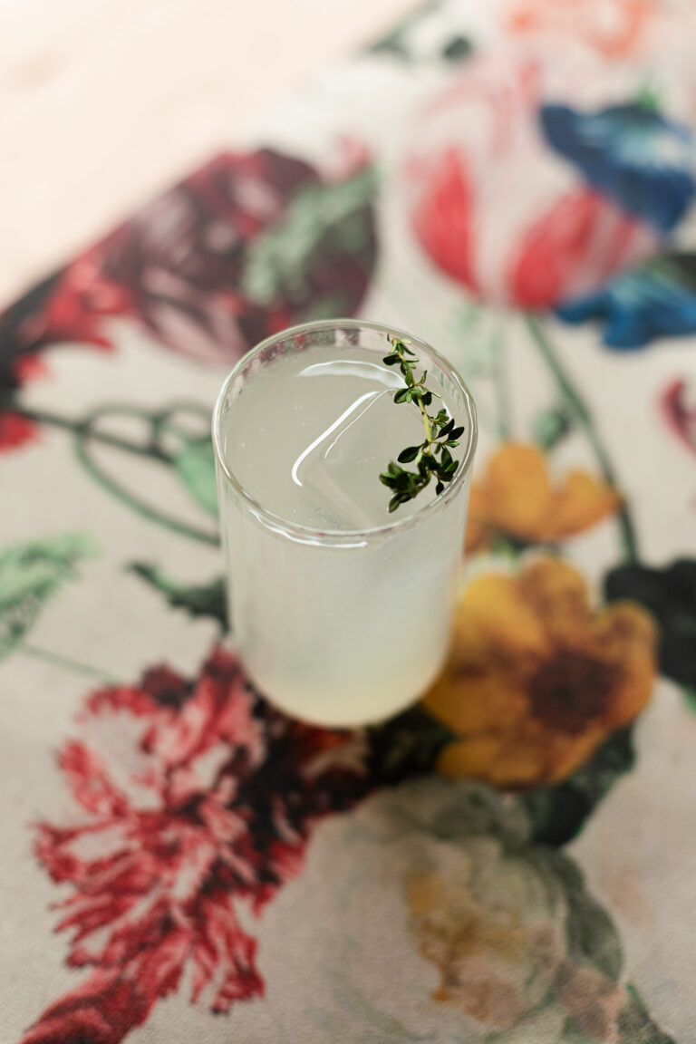 receitas de drinks sal e mar Quincho cred Duda Gulman