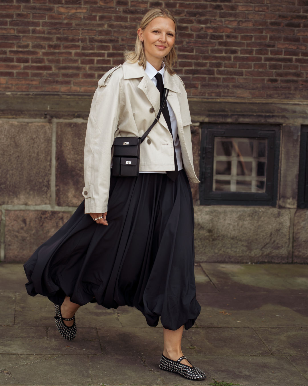 5 provas de que a saia balonê eleva qualquer look básico looks com saia balonê