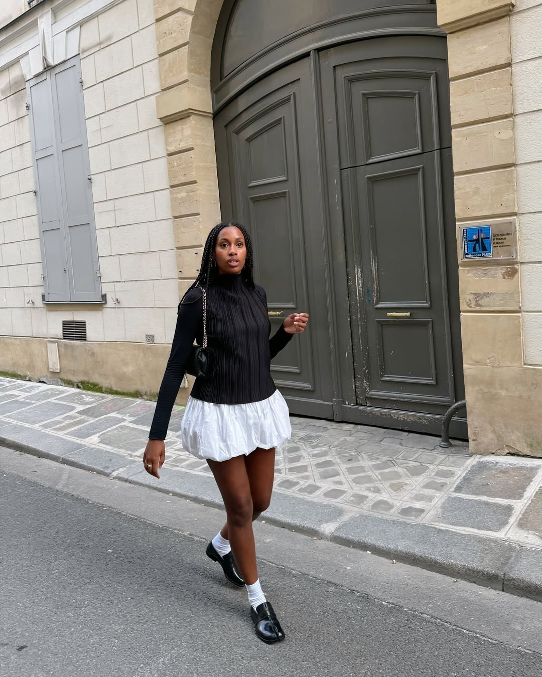 5 provas de que a saia balonê eleva qualquer look básico looks com saia balonê