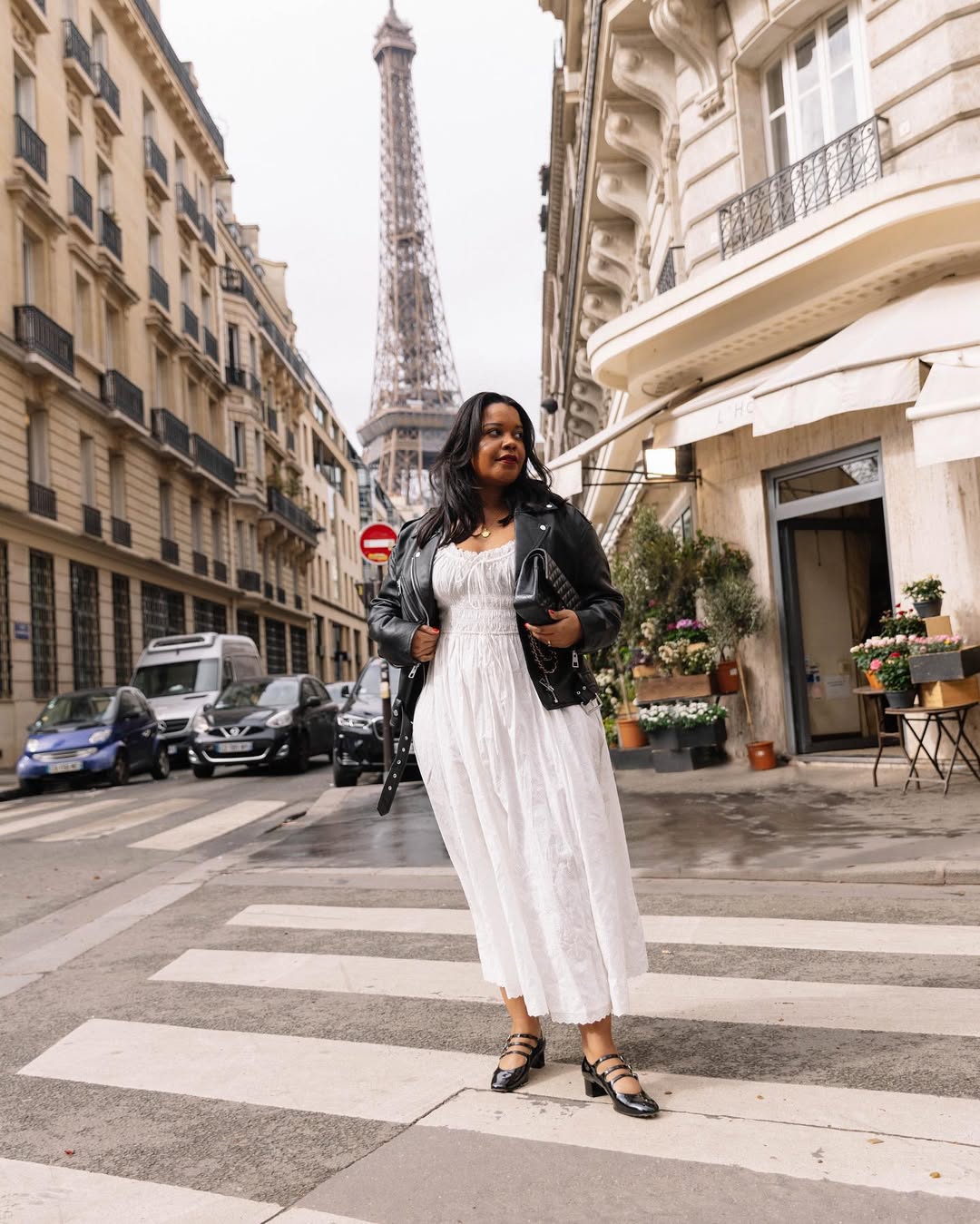 Os sapatos Mary Jane seguem imbatíveis entre as tendências de 2026 looks com sapatos mary jane