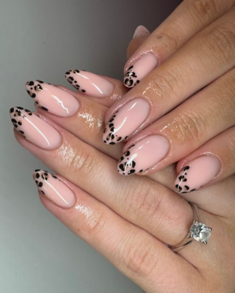 unhas francesinhas decoradas