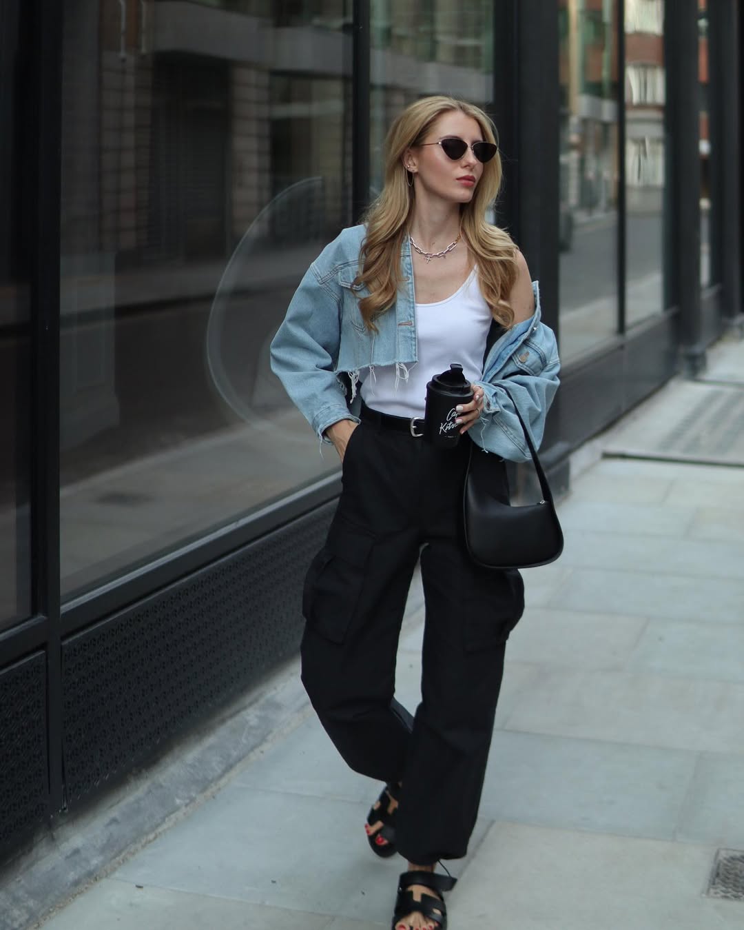 6 looks com calça cargo que provam que a peça é mais versátil do que você imagina looks com calça cargo