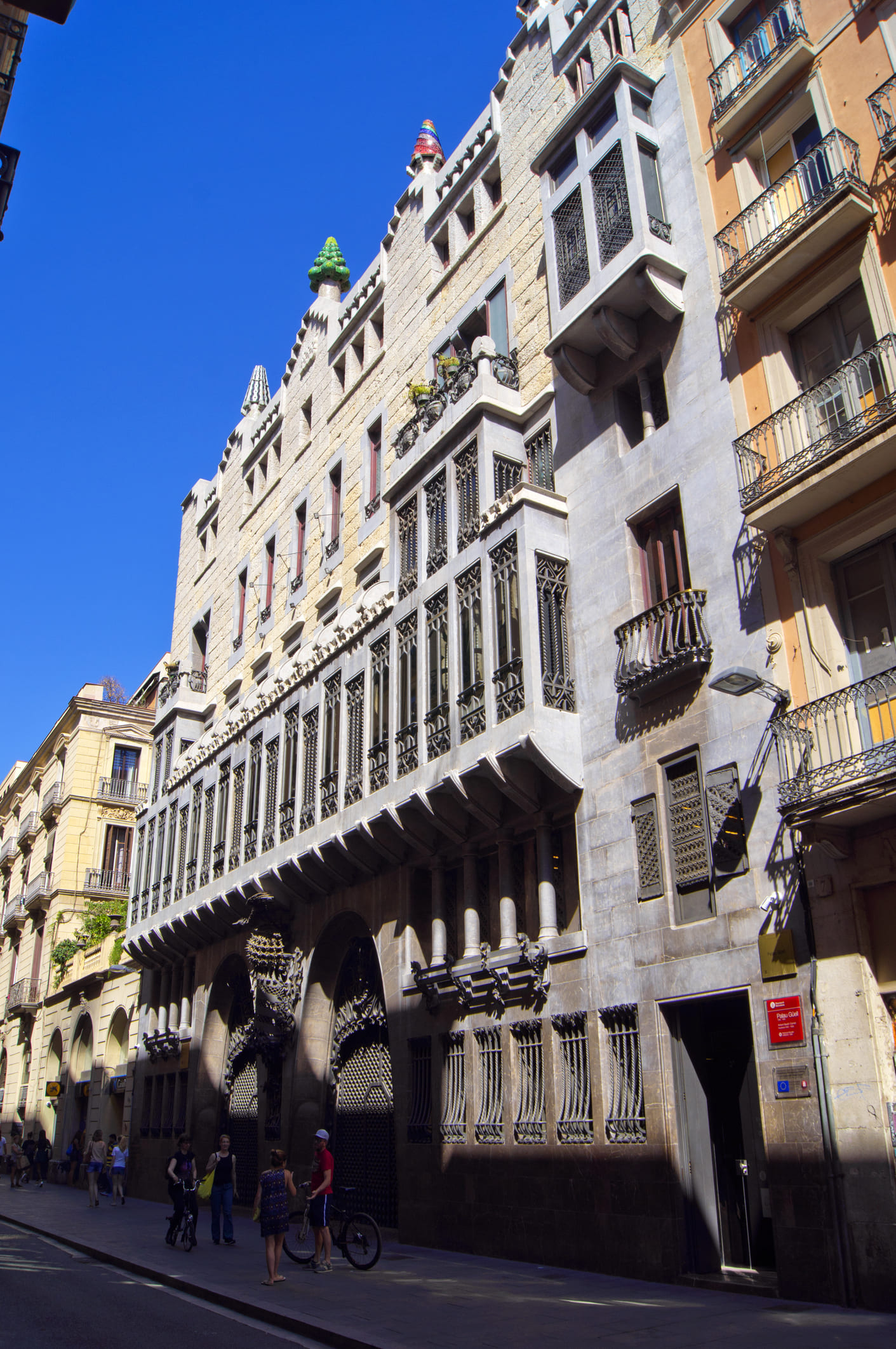 100 anos sem Antoni Gaudí: 8 obras para conhecer a trajetória do arquiteto