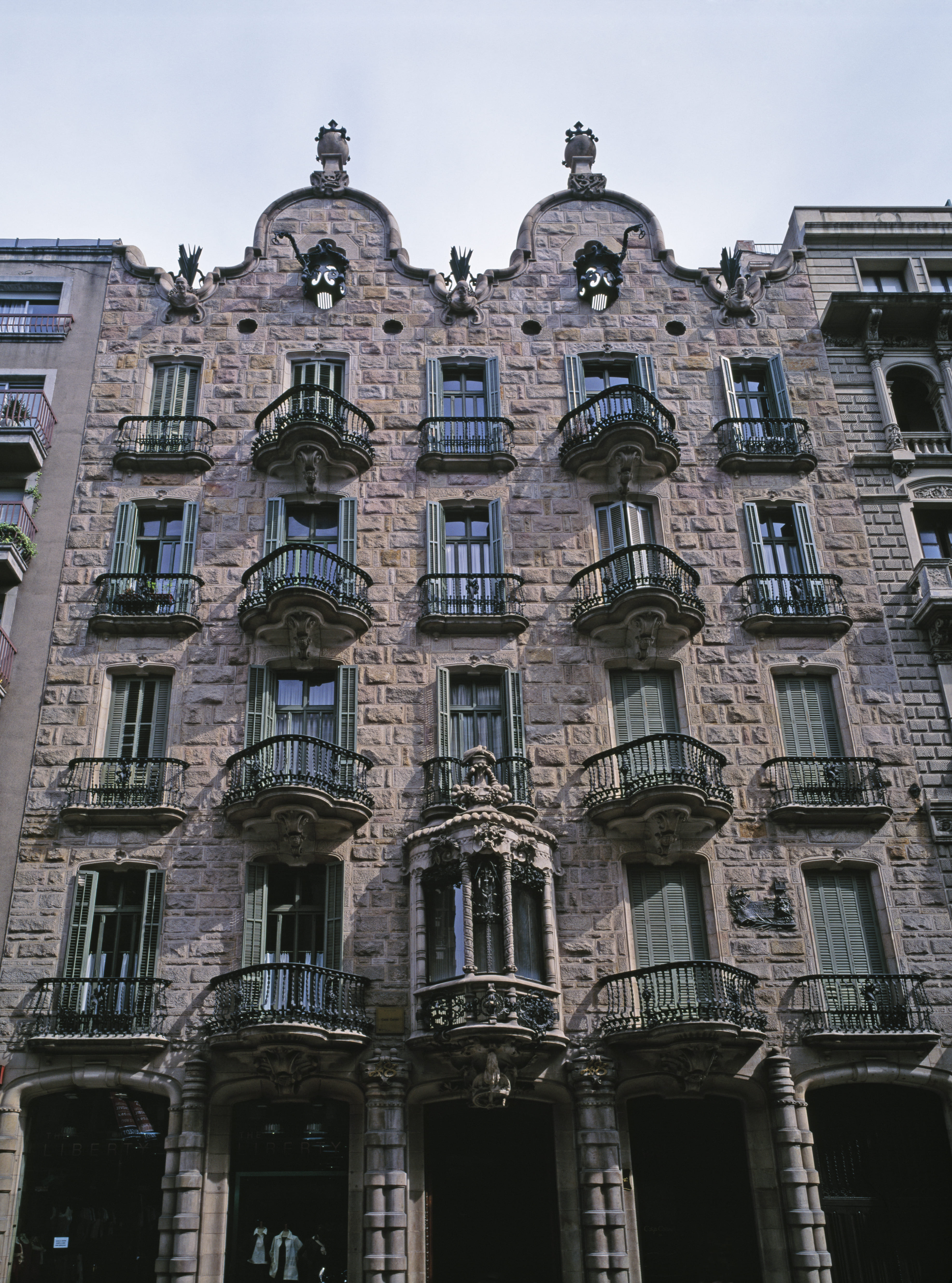 100 anos sem Antoni Gaudí: 8 obras para conhecer a trajetória do arquiteto