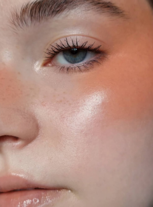 Blush laranja: o produto improvável que muda a sua maquiagem do verão blush laranja