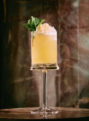 Além do mojito: 8 drinks com rum branco para conhecer