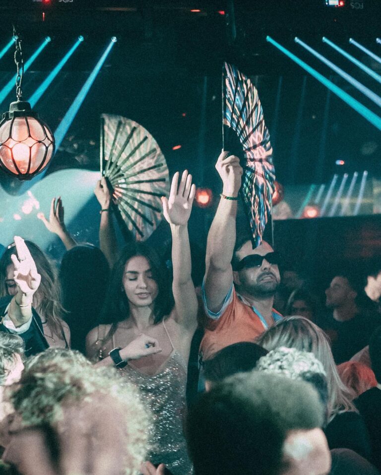 Da chocolateria de Maria Antonieta a um café no Marais, conheça 6 endereços especiais em Paris endereços especiais em Paris