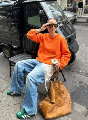 looks com tênis coloridos