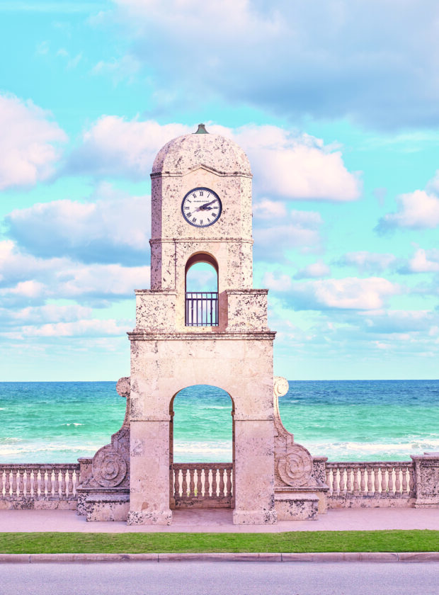 worth avenue é a avenida principal de palm beach, no condado de the palm beaches