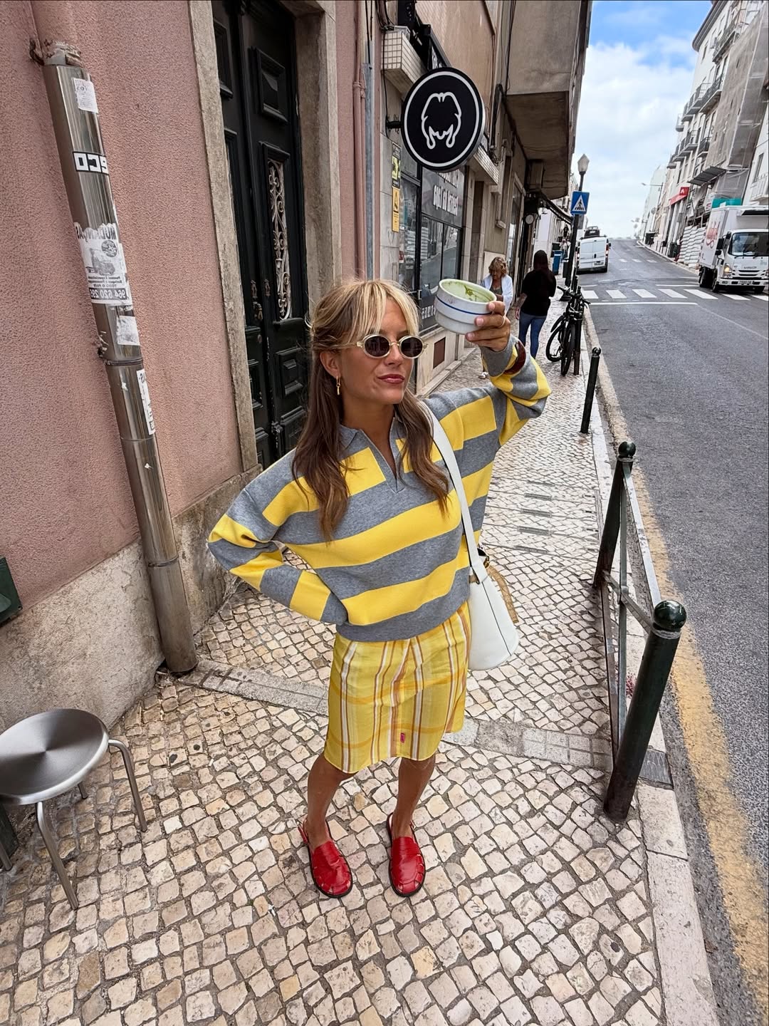 looks com sandália franciscana 