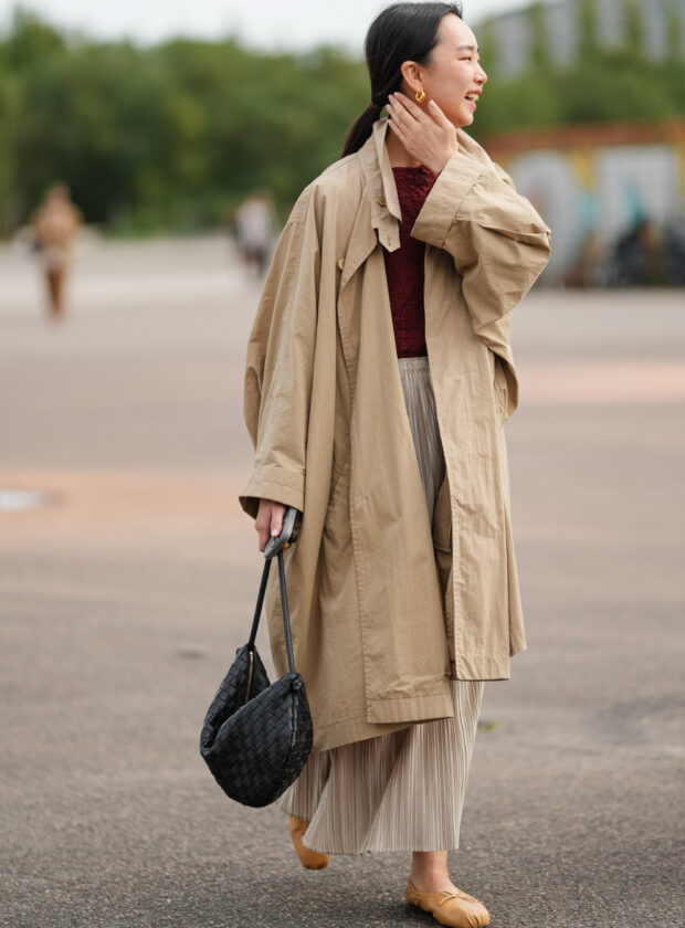 looks com sapatilha nude