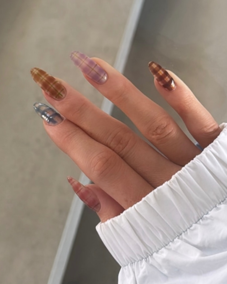 unha amendoada e delicada