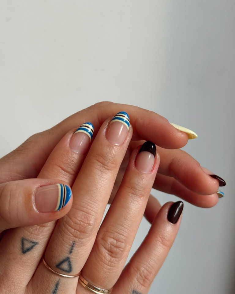 unhas francesinhas diferentes