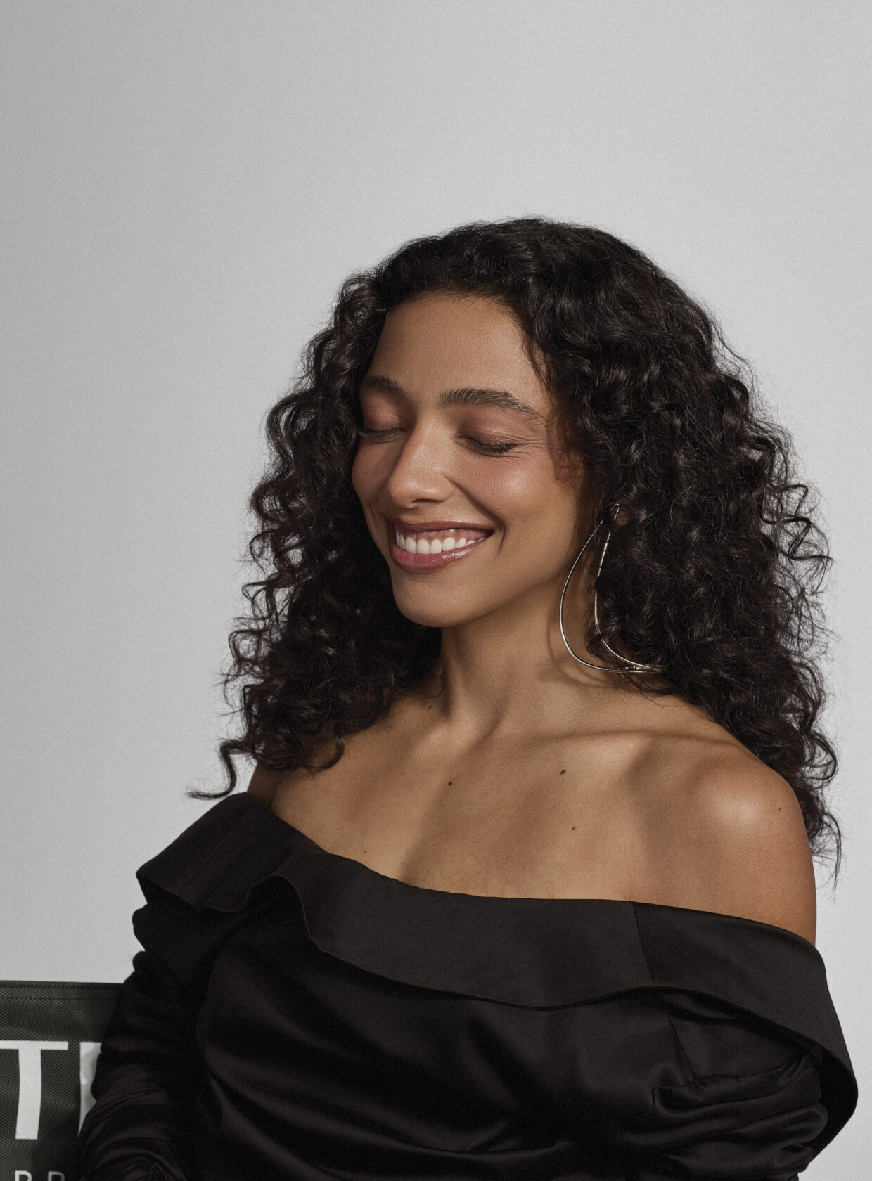 alice carvalho revela novo visual de cabelo com truss