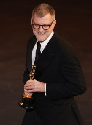 "Uma batalha após a outra" é o grande vencedor do Oscar 2026 Paul Thomas Anderson, diretor de Uma batalha após a outra, grande vencedor do Oscar 2026