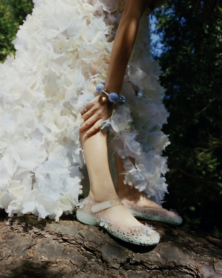 Melissa Susan Fang: designer chinesa assina collab inspirada na natureza Melissa Susan Fang