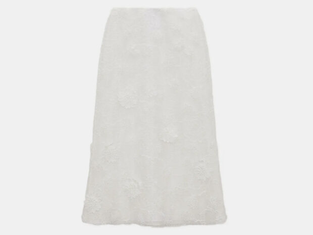 Saias mídi elegantes: como usar a tendência em 5 estilos diferentes Saias midi elegantes 2mar26 Dorothee Schumacher