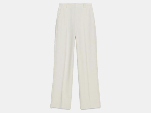 O retorno do scarpin preto: por que o sapato clássico voltou ao radar Scarpin preto 26mar26 Zara