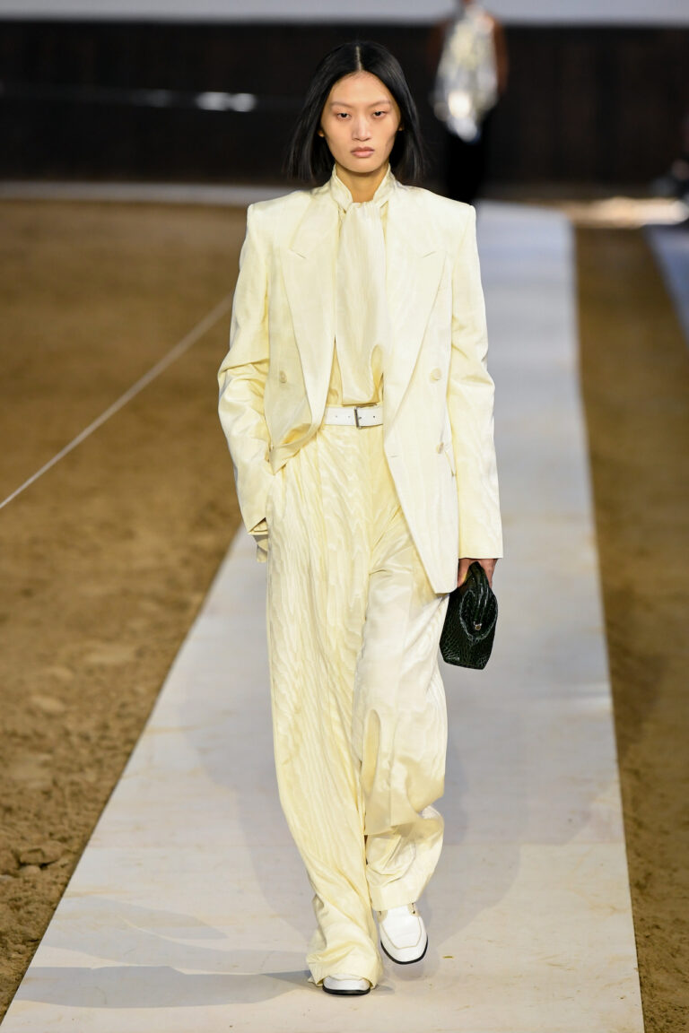 Stella McCartney inv26 GettyImages 2264195904