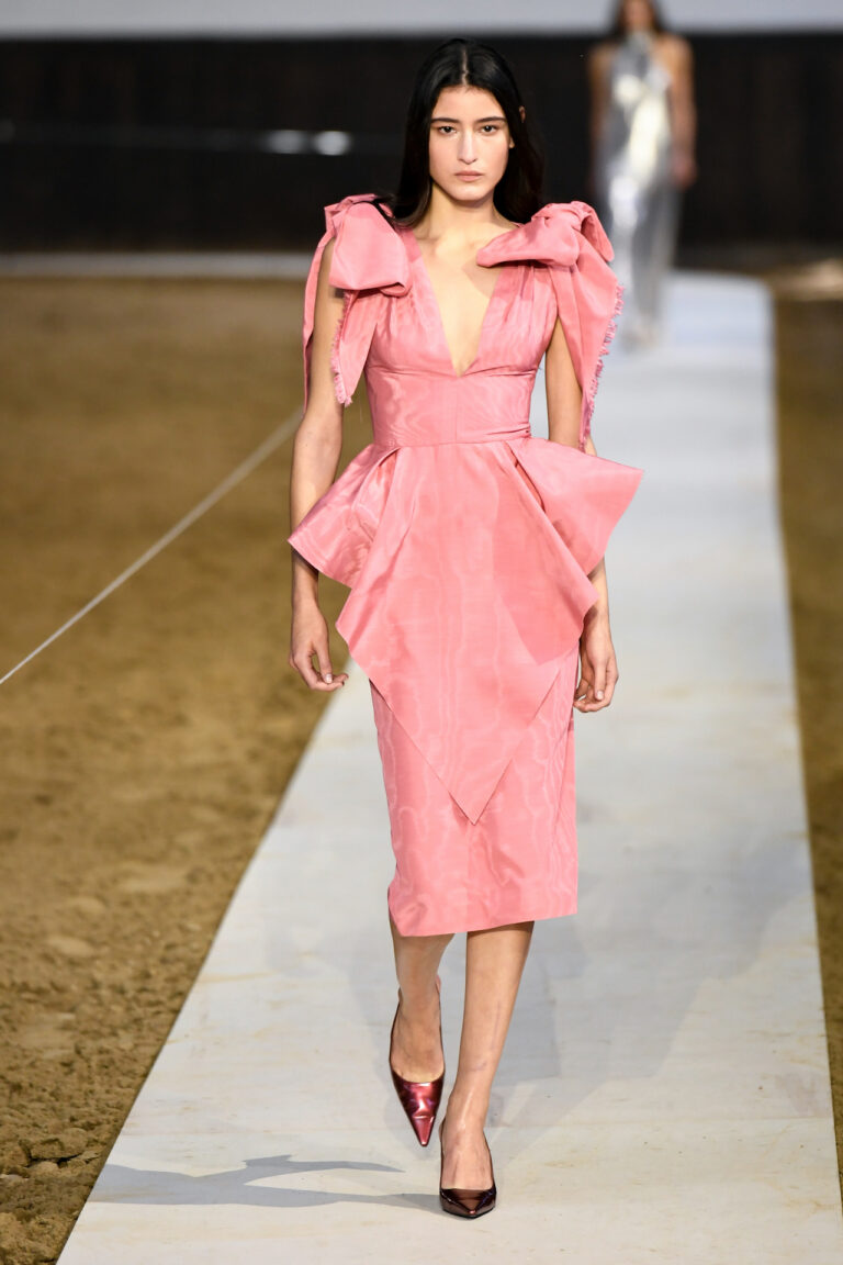 Stella McCartney inv26 GettyImages 2264195987