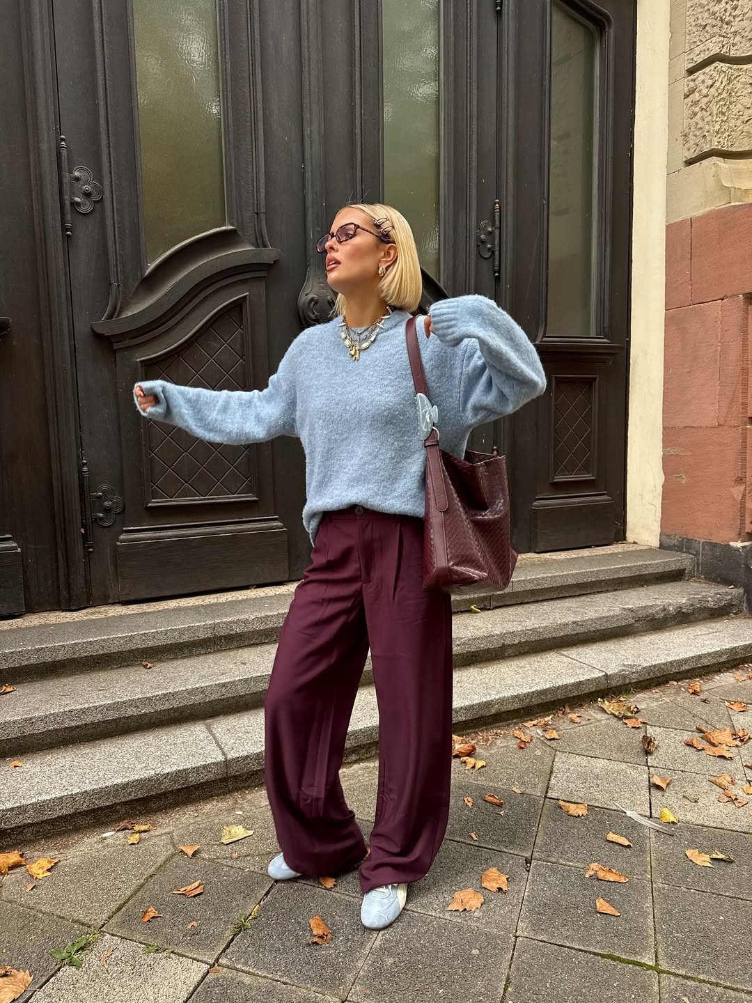 Além do preto: 7 cores de calça de alfaiataria feminina para ficar de olho calça de alfaiataria feminina