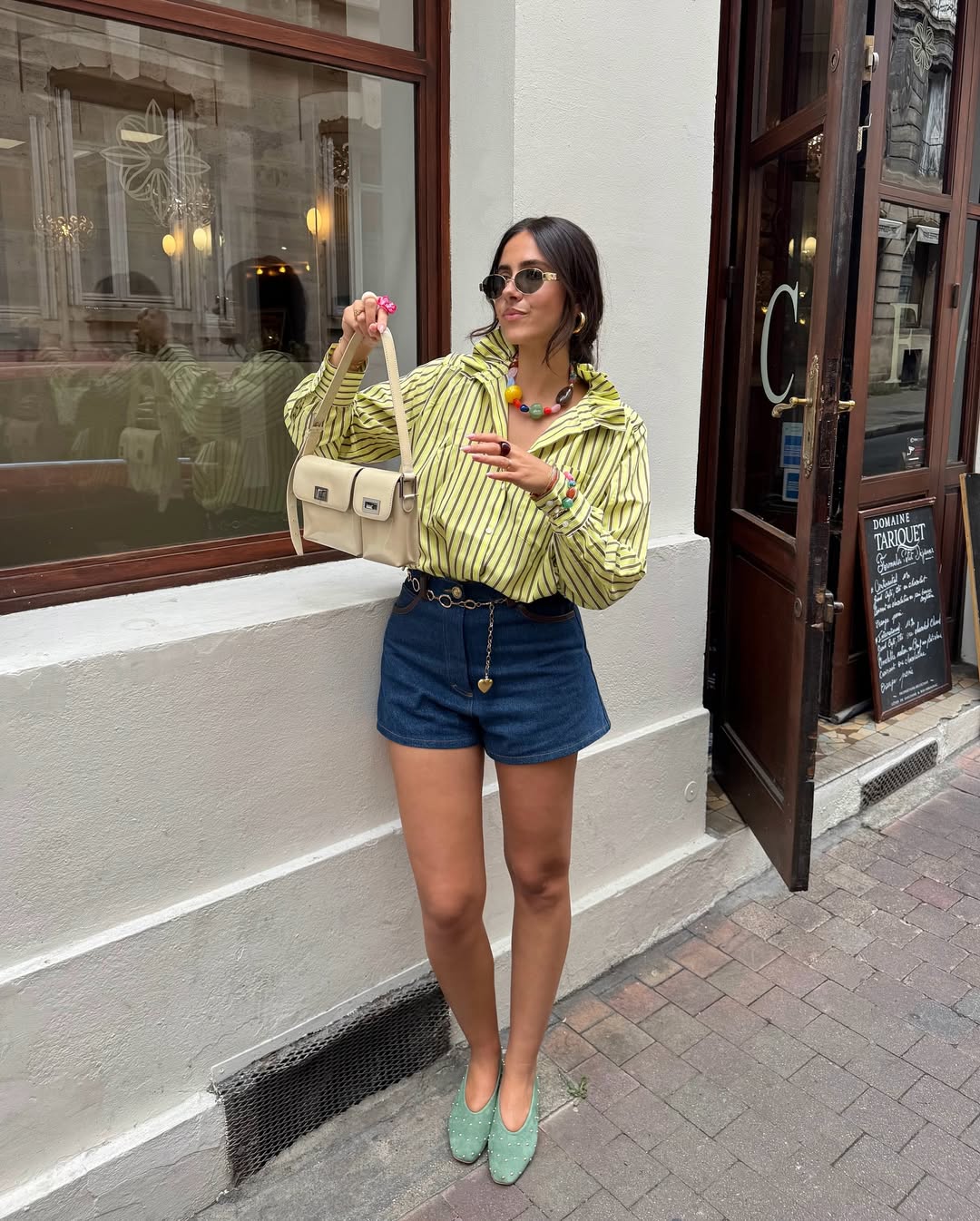 5 looks com camisa social feminina para você testar nos próximos dias look com camisa social feminina