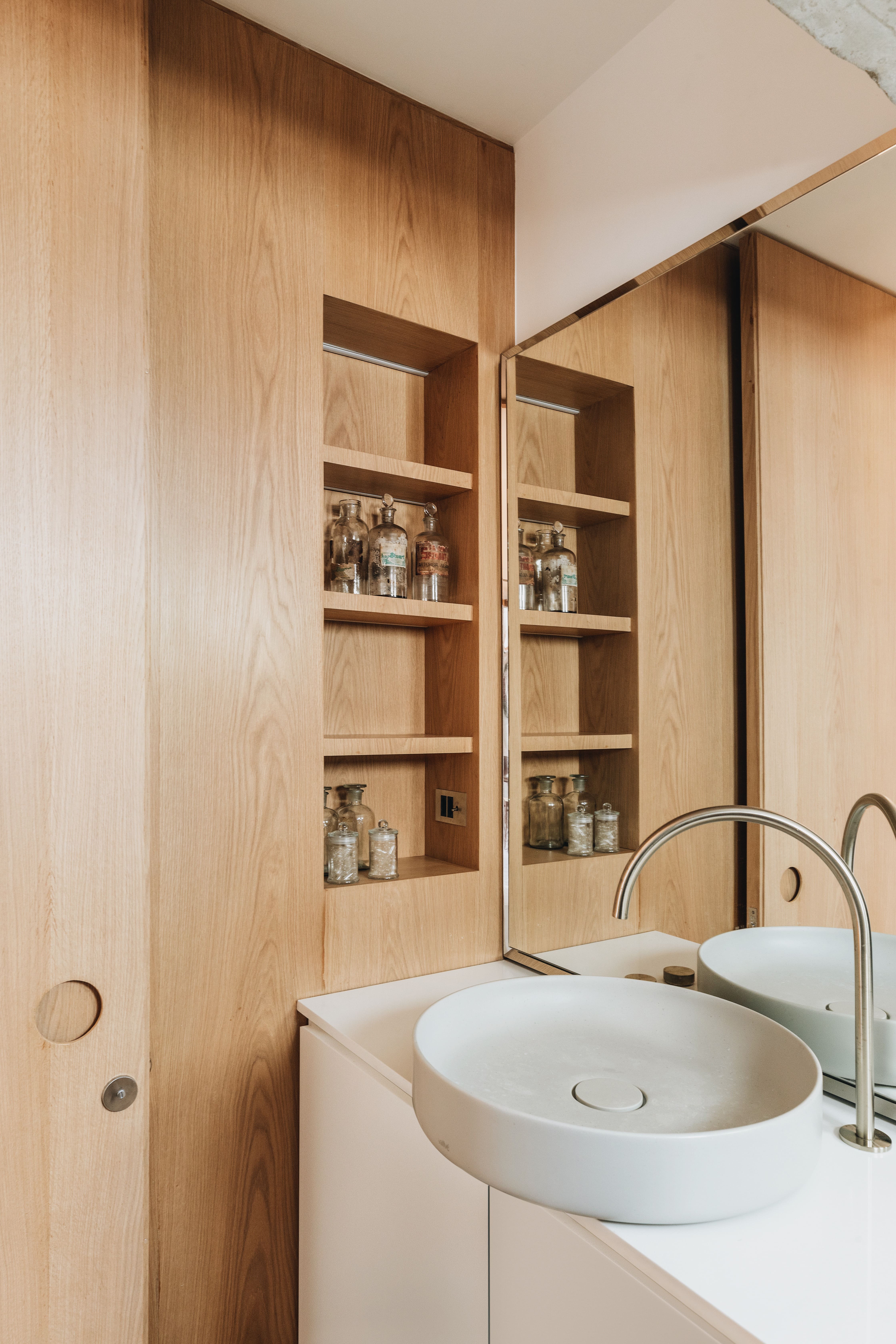 Decoração para banheiros pequenos: 5 ideias que unem estilo e funcionalidade