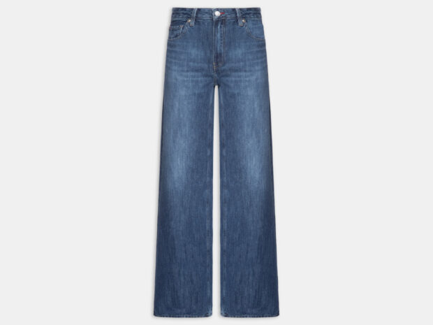 Do escritório ao fim de semana: 5 jeitos de usar mocassim feminino agora mocassim feminino 25mar26 Tommy Hilfiger