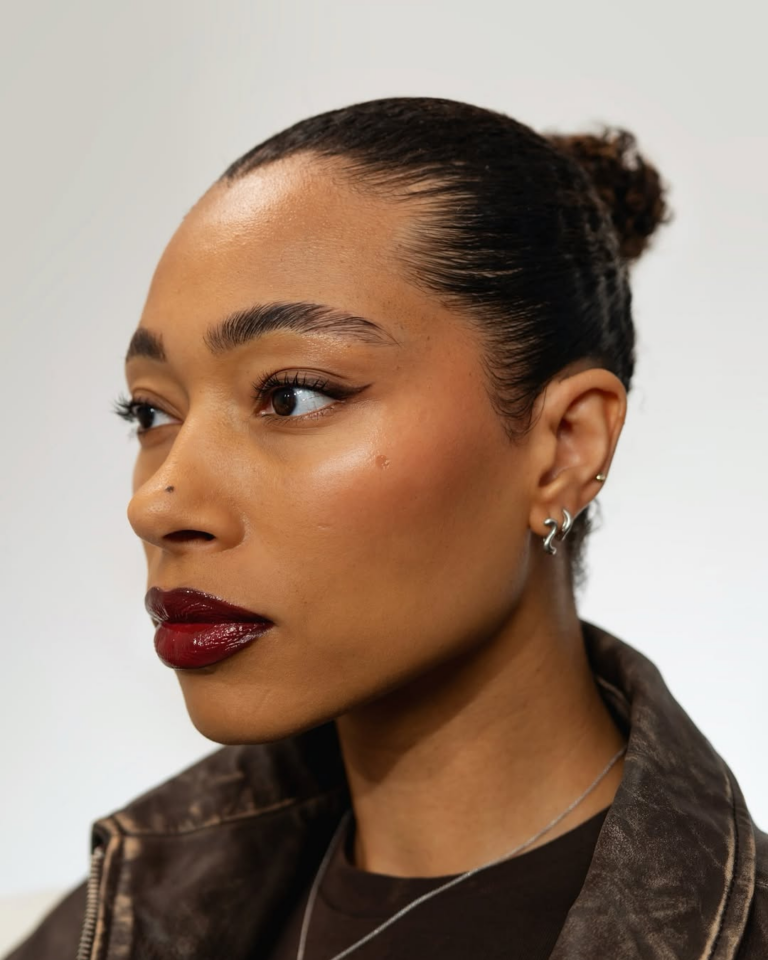 penteados para cabelos cacheados curtos