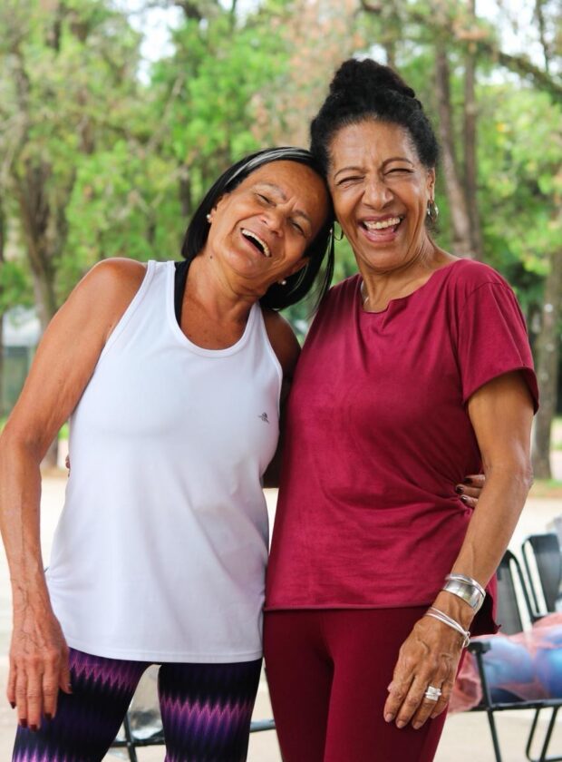 Conheça o projeto Prateados, que promove a socialização dos adultos 60+ em São Paulo