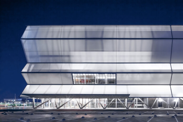 Conheça obras impressionantes de Smiljan Radić Clarke, vencedor do Prêmio Pritzker de Arquitetura de 2026 prêmio pritzker de arquitetura