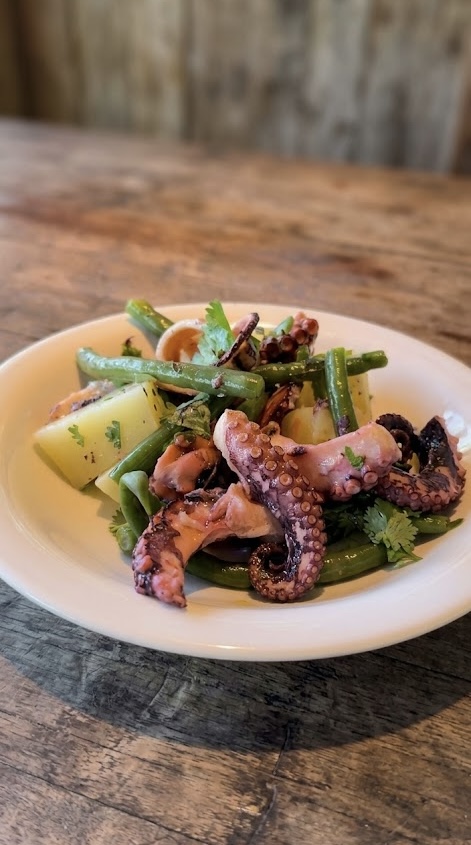 5 dicas para não errar na salada de polvo: do cozimento ao tempero perfeito 5 dicas para não errar na salada de polvo: do cozimento ao tempero perfeito