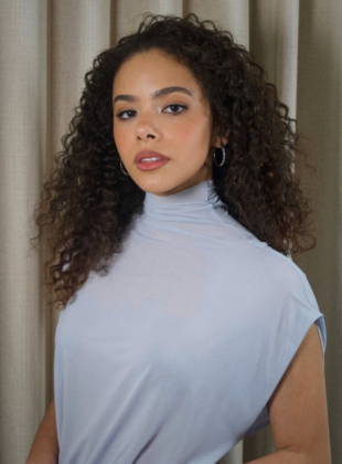 Do corte ao tratamento: 5 salões especializados em cabelos cacheados em SP salões especializados em cabelos cacheados