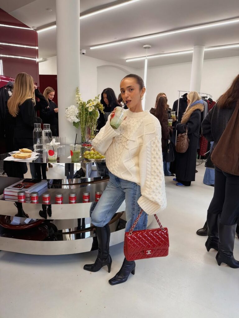 Em busca da bota cano alto perfeita? Estes são os 5 estilos que definem a temporada Bota cano alto 8abr26 emmelymoraitis