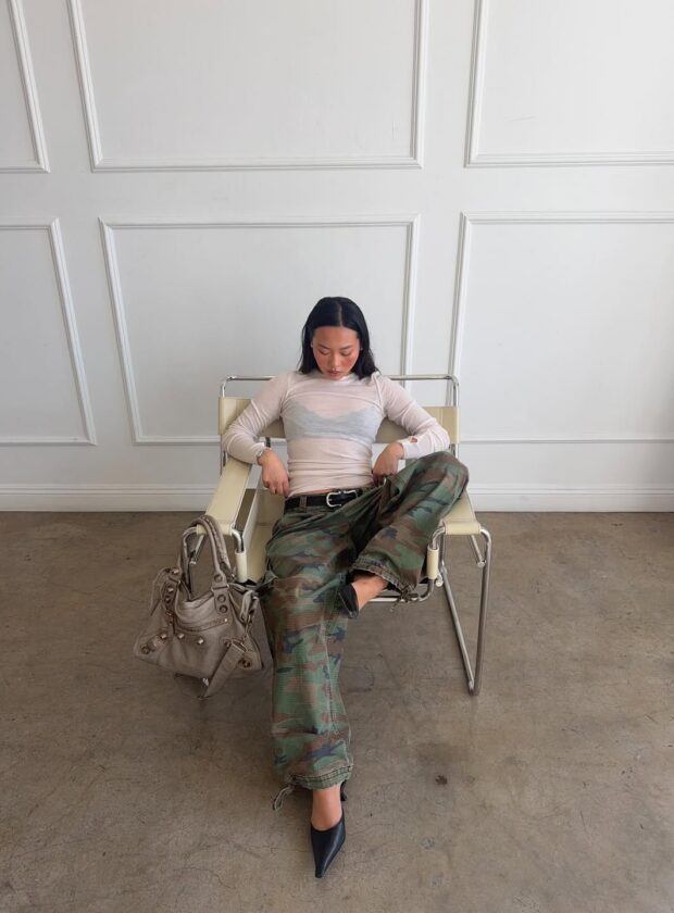 Além do jeans: 7 calças femininas estilosas que merecem espaço no seu armário