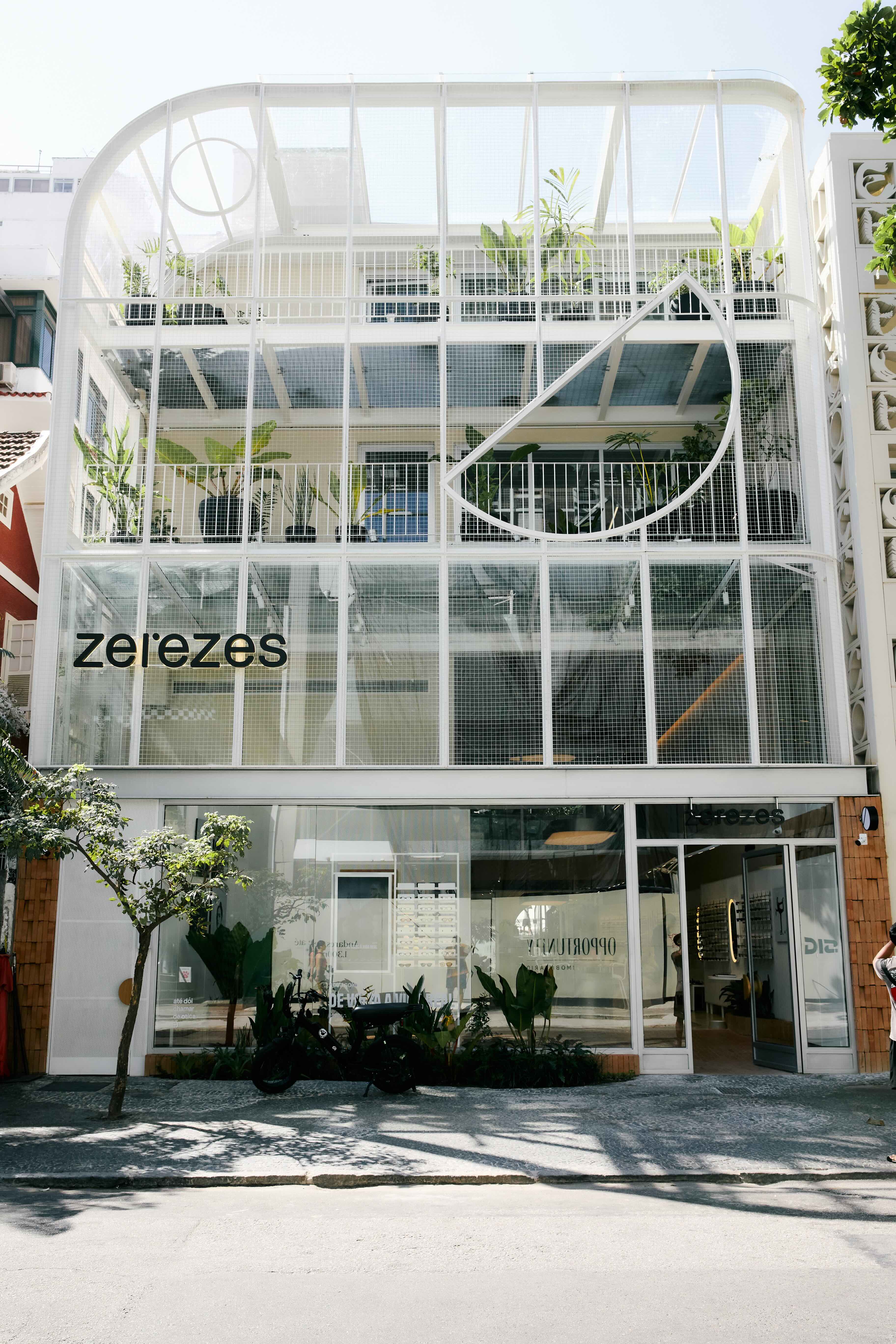 Zerezes abre falgship em Ipanema.