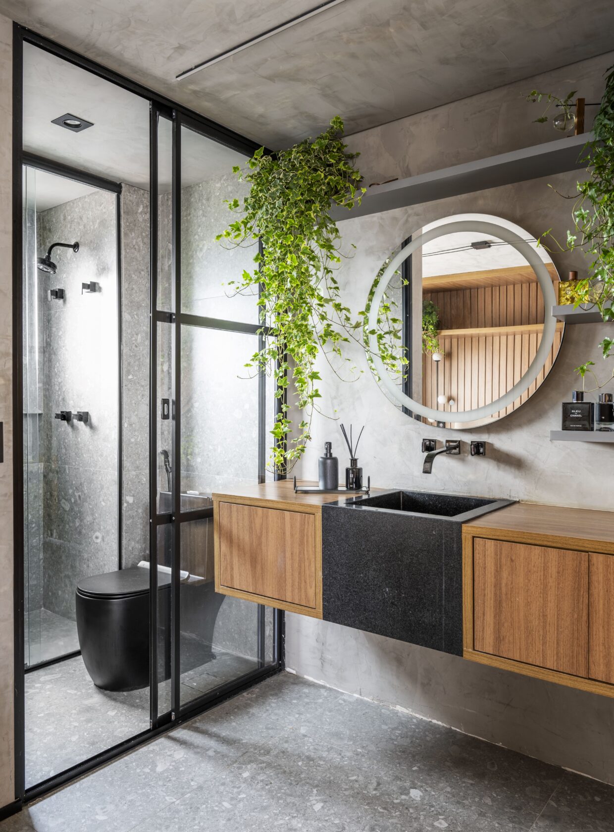 9 banheiros pequenos e modernos que valem de inspiração