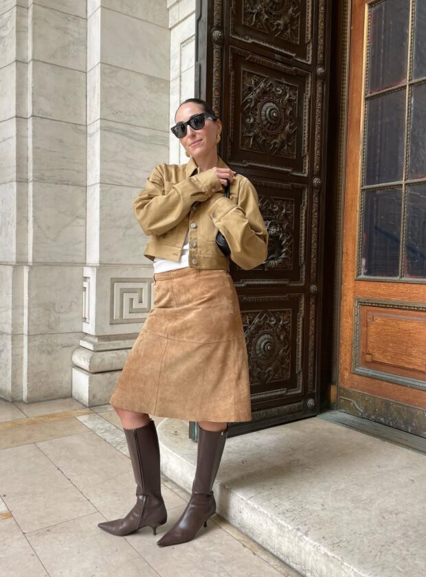 bota marrom de cano alto