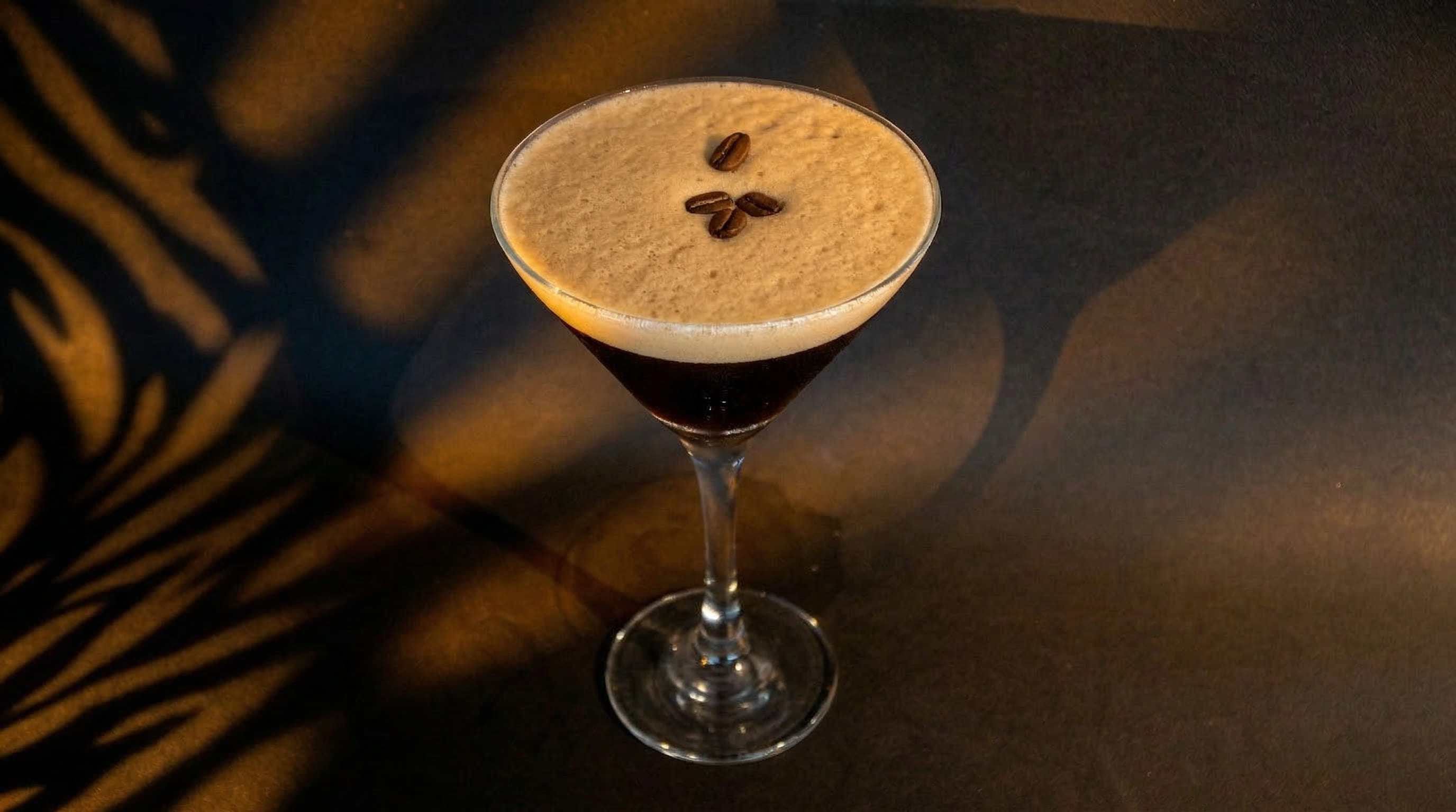 Cansou do café preto? 7 preparos gelados aprovados por baristas Cansou do café preto? 6 preparos gelados aprovados por baristas