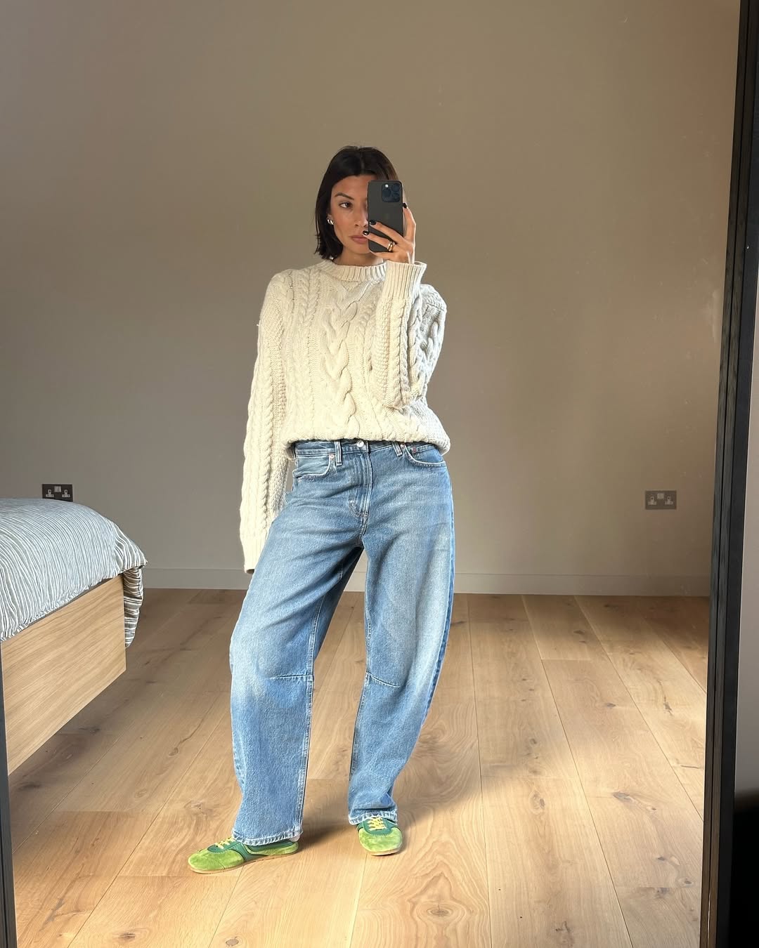 look com calça jeans barrel