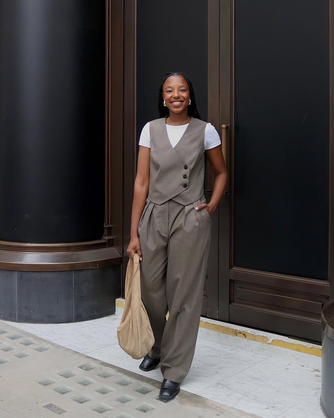 looks com conjuntos de alfaiataria femininos