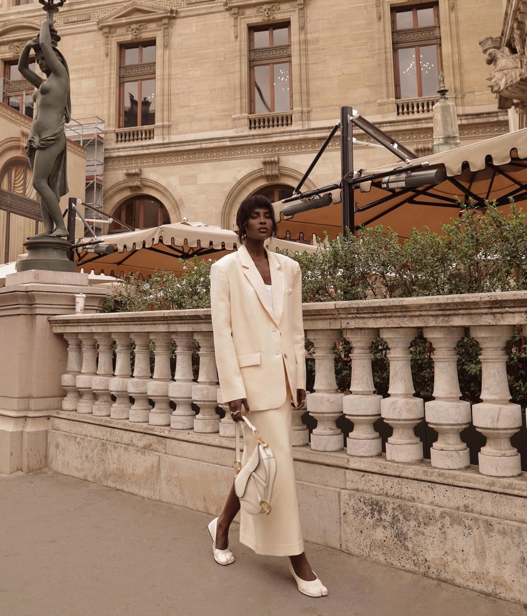 looks com conjuntos de alfaiataria femininos